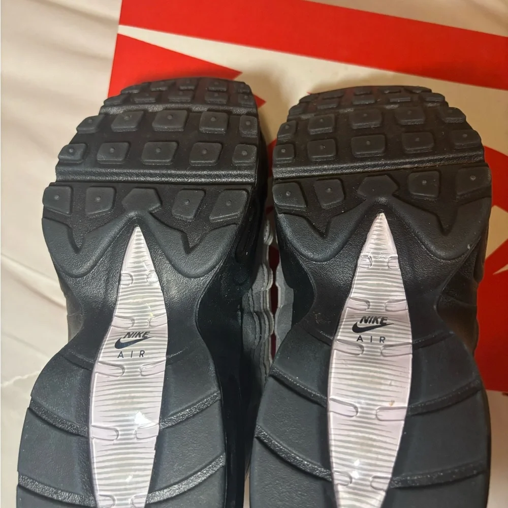 Nike Kids Air Max 95 in Gray with Pink Accents